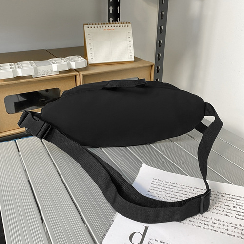 Men's New Crossbody Bag Design Sport Waist Bag for Women Students Versatile Shoulder Bag Fashion Trend Mobile Breast Bag