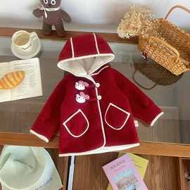 童羽绒服;童套装;普通外套