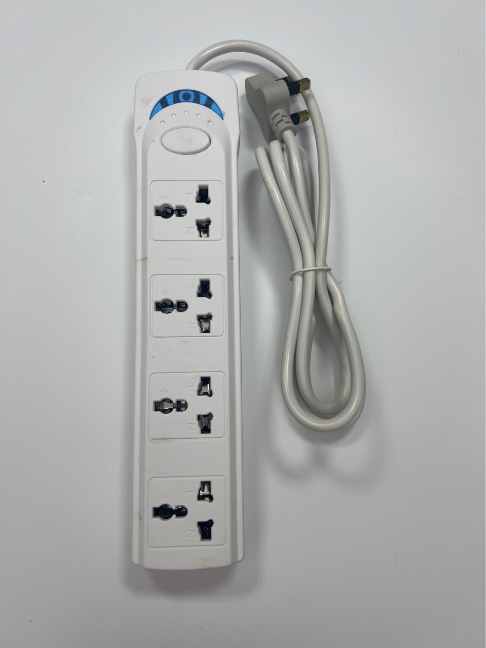 独立开关插座万能孔外贸