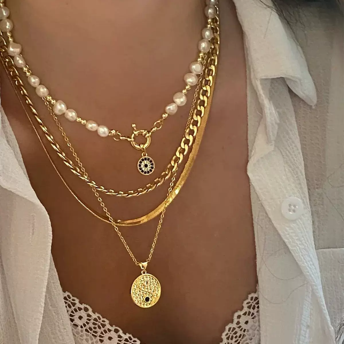 欧美圆形吊牌项链批发小众潮流恶魔之眼多层叠戴冷淡嘻哈风锁骨链