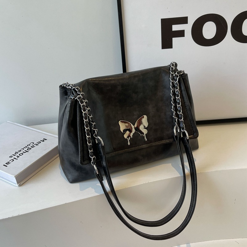 Borsa a tracolla con catena versatile e grande capacità, nuova e popolare borsa da donna 2024 per studenti universitari quest'anno_voghion.com