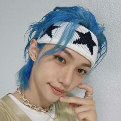 Stray Kidsメンバーのイ・ロングフと同じ五芒星星空ヘアバンド、FELIXknow星空グラデーション