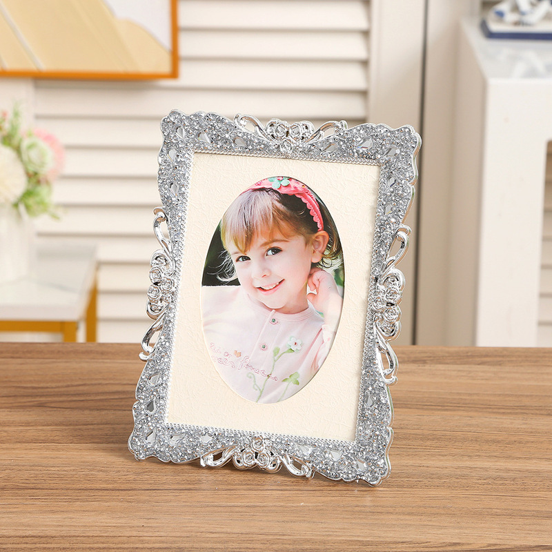 European-style Photo Frame 6-inch Oval Creative Personality Design Photo Frame European-style Photo Frame 6-inch Oval Creative Personality Design Photo Frame