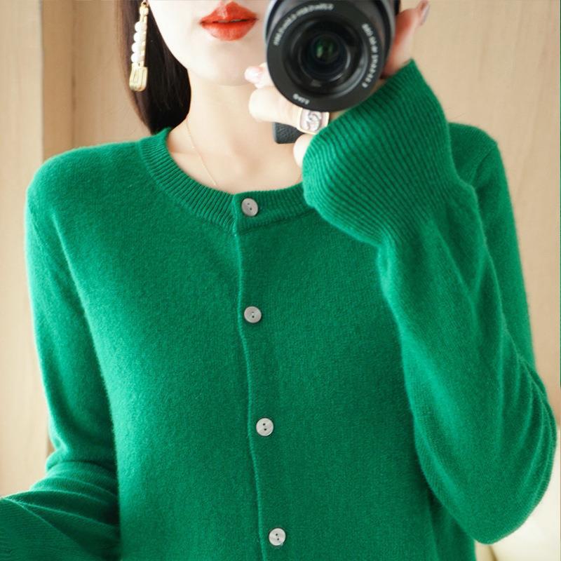 Wool Blended 2022 Spring and Autumn Knitted Cardigan Women's New Loose Round Neck Short Solid Color Coat Sweater