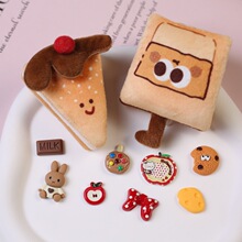 卡通毛绒三明治 diy饰品百搭包包挂饰服饰帽袜发夹发饰配件批发