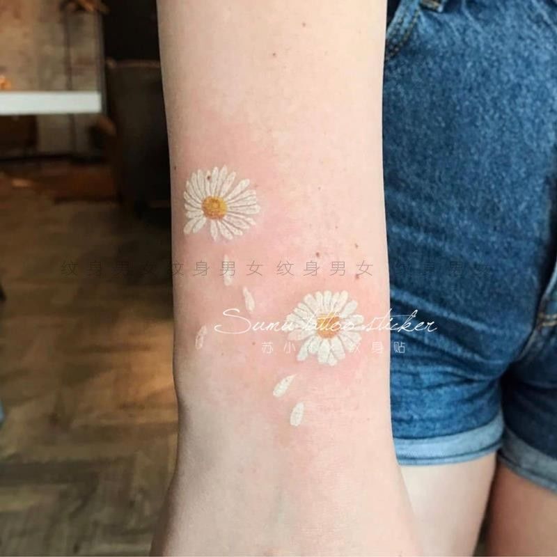 Fresh long-lasting waterproof girl white Daisy Quan Zhilong same arm tattoo stickers