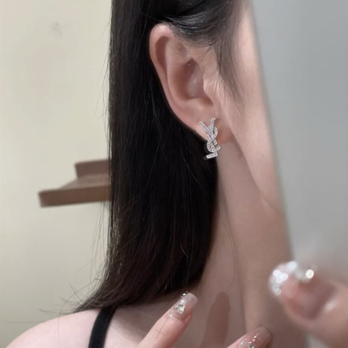 Xiaoxiangfeng French Micro-Inlaid Zirconia Letter Earrings S925 Silver Needle Women's Light Luxury Simple Personalized Versatile Earrings Earrings