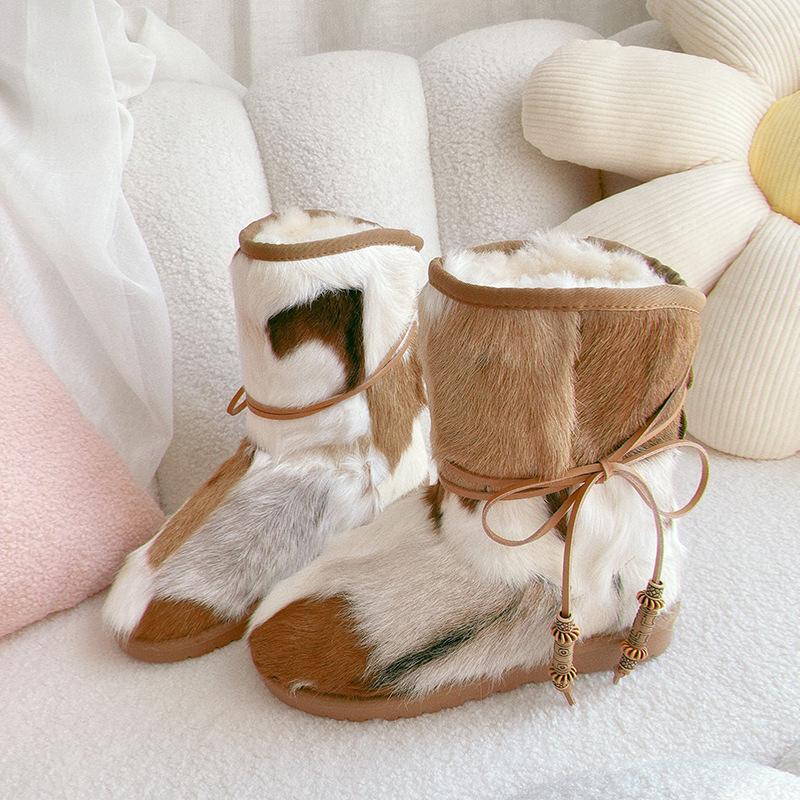 Warm Women's Snow Boots With Sheep Fur Lining And Waterproof Sole_voghion.com