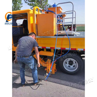 Double-cylinder double-pump full-automatic vehicle-mounted cold spray machine vehicle-mounted cold spray marking machine vehicle-mounted road marking machine