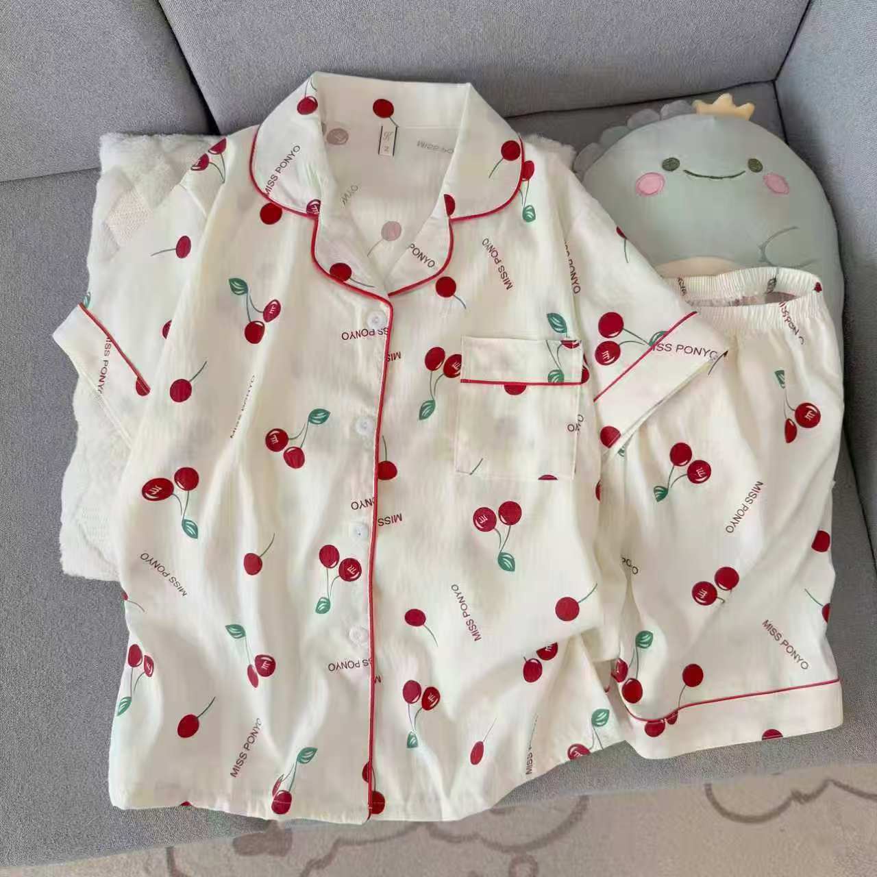 Pijamas de niñas verano nuevo cachorro nubes de algodón doble solapa corta mangas cortas pantalones cortos ropa casera de dos piezas set