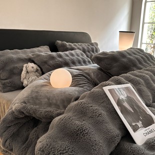 Popular Imitation Rabbit Fur Milk Velvet Bubble Four-Piece Dormitory Three-Piece Winter Thickeneded Double-Sided Velvet Single Quilt Cover Bed Sheetss
