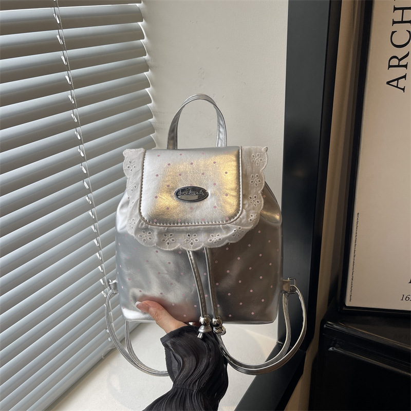 2026 verano nueva mochila de encaje de dama dulce coreana punto de onda ocio retro mochila pequeña