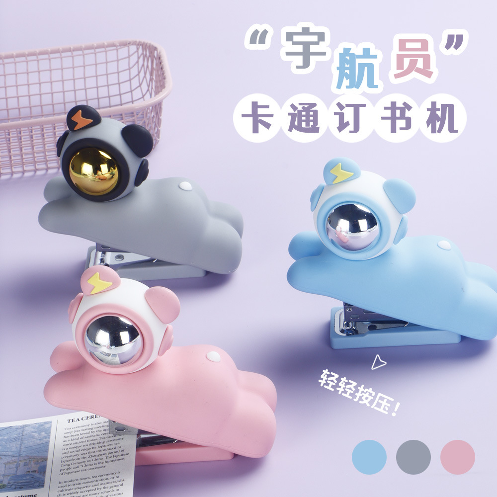 Grapadora de dibujos animados encantadora creativa portátil 24 / 6 grapadora conjunto de estudiantes mini agrupador al por mayor