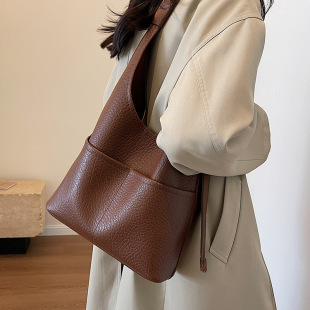 2024 Summer New Casual Shoulder Bag Large Capacity Double Pocket Soft Leather PU Tote Underarm Retro Commuter Bag for Women