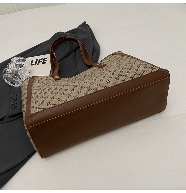 High-end, stylish, versatile, hand-carry bag for women, 2025 new trendy and popular single-shoulder bag with large capacity tote bag undefined