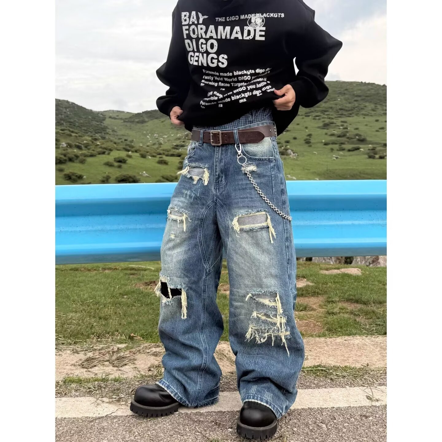 Men's Clothing Straight Leg Distressed Patched Denim Jeans Casual Edgy Loose Fit High Street Trendy Style_mkmklike.com