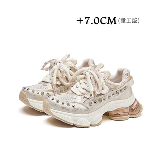 �ع��T��OӋ����~�ļ���|���7CM�����ϵ�ЬŮ���e�W��͸��ξW