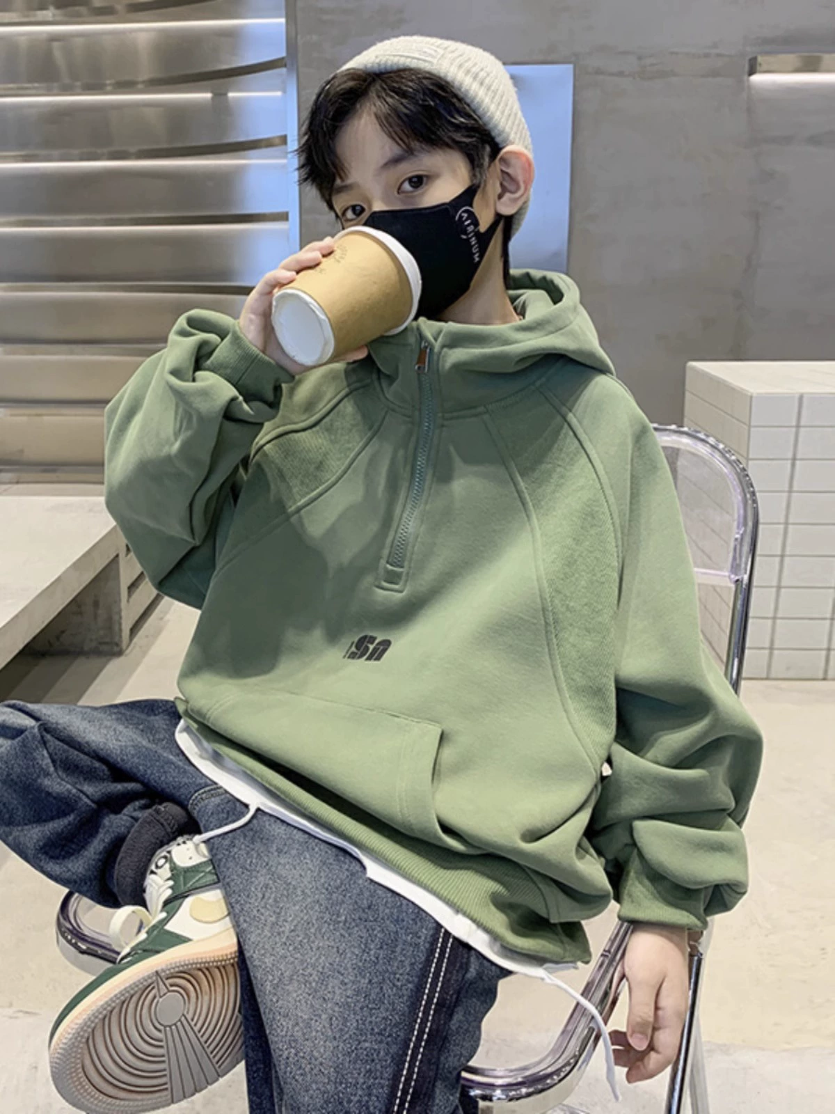 Детская одежда для мальчиков Осень с капюшоном свитера весна и осень 2024 новый большой мальчик молния для мальчиков повседневная одежда прилив