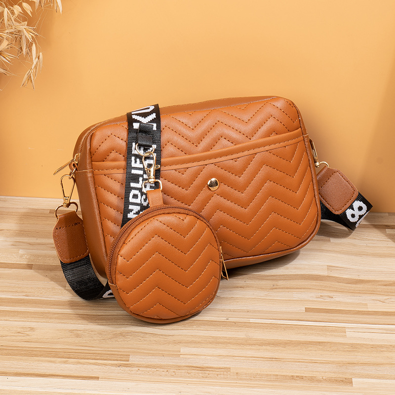 Women's Medium Pu Leather Waves Solid Color Streetwear Zipper Bag Sets display picture 24