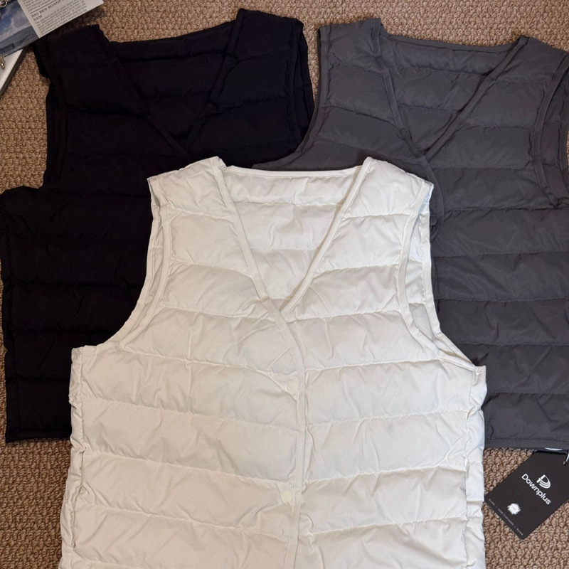 【Samsung 90 Goose Down】New Autumn/Winter Lightweight V-Neck Goose down Vest for Women, Inner Liner Warm Vest down Vest