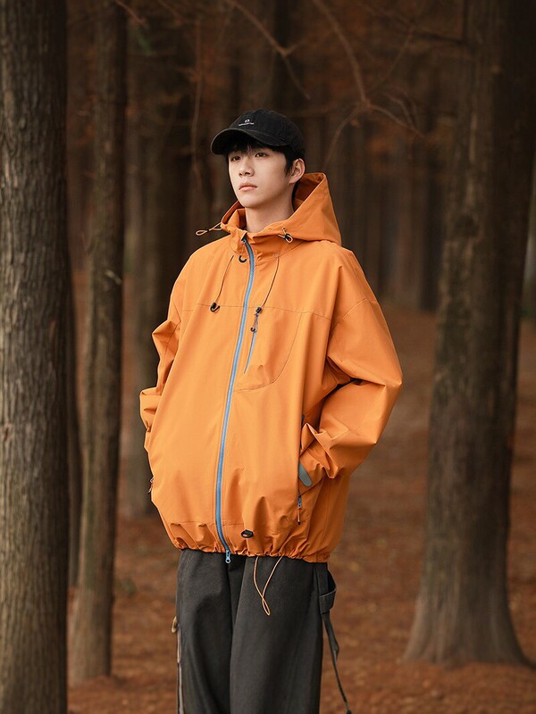 Camel-style men's hooded jacket for spring and autumn, outdoor windproof and waterproof, loose casual outerwear, workwear jacket, trendy Camel-style men's hooded jacket for spring and autumn, outdoor windproof and waterproof, loose casual outerwear, workwear jacket, trendy