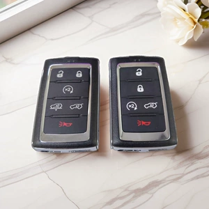 Suitable for Jeep Grand Cherokee Grand Wagoneer 5-Button 6-Button Smart Car Key Remote Control M3Nwxf0B1