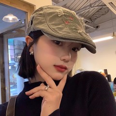 做旧贝雷帽女春秋款日系小众破洞显脸小前进帽英伦复古大头围帽子