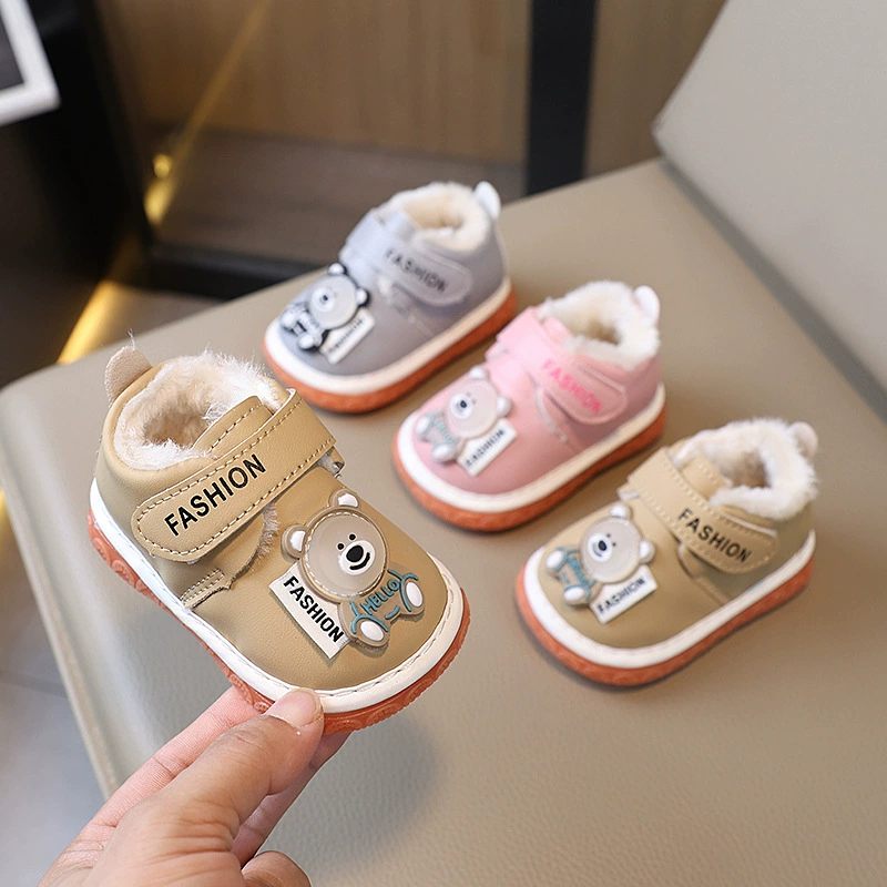 Один из шатких туфель от поколения 0-1 годовалая двухлетняя ходунка плюс бархатная хлопчатобумажная обувь мягкая подошва детская обувь для мужчин и женщин зимой