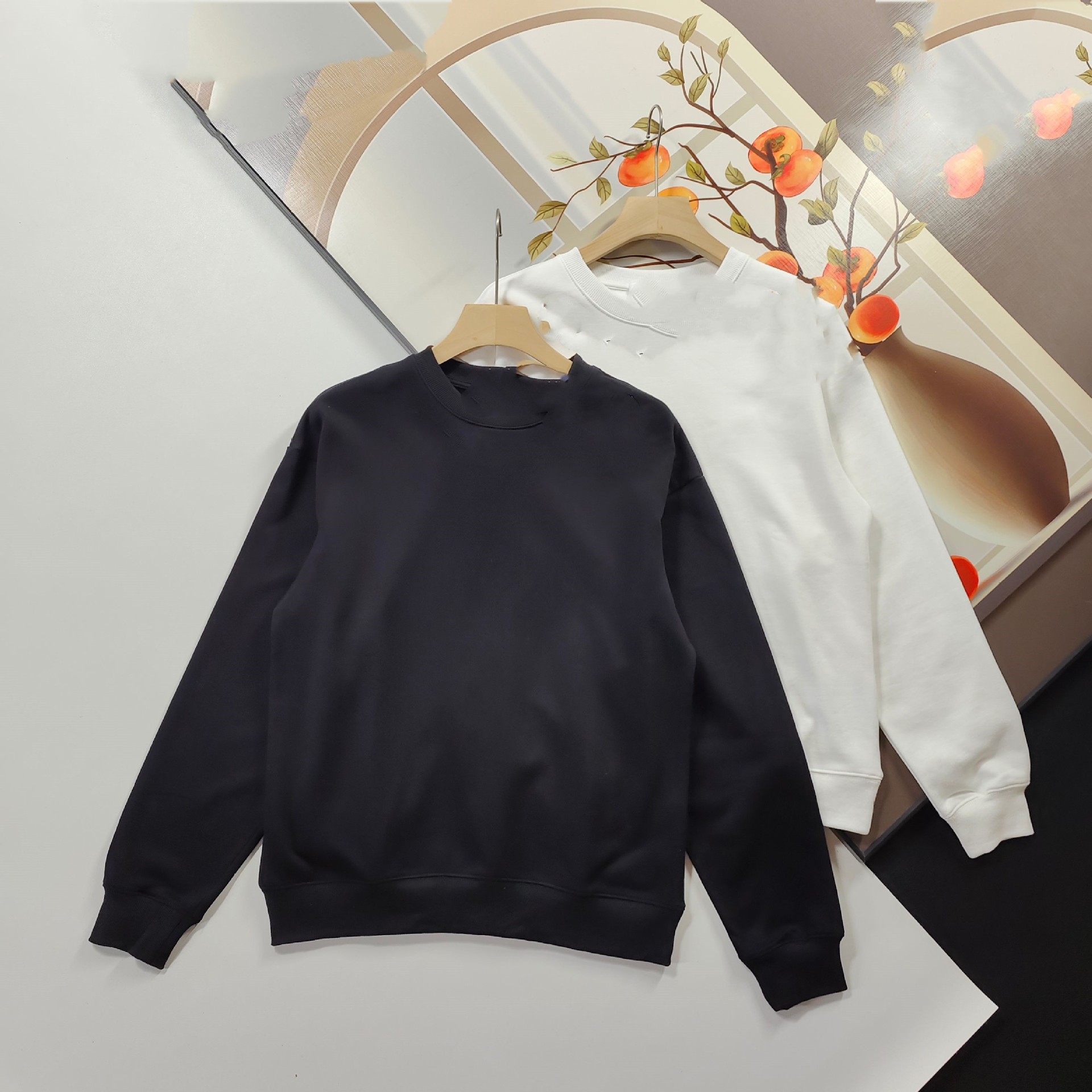 71830 New hooded sweatshirt