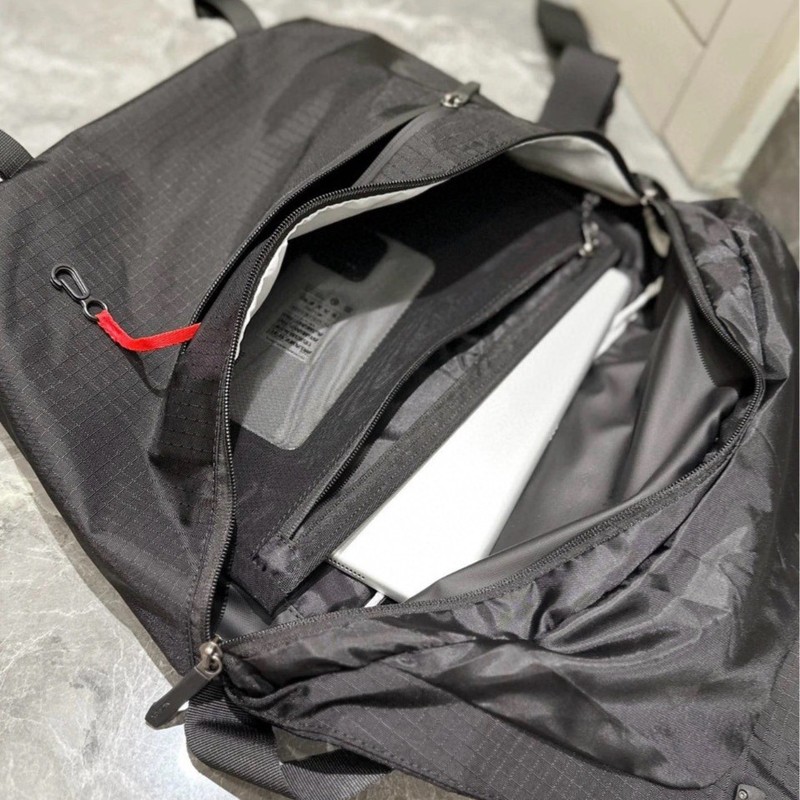现货鸟包鸡骨架Granville 10L大容量翻盖单肩包斜挎包背包邮差包|undefined