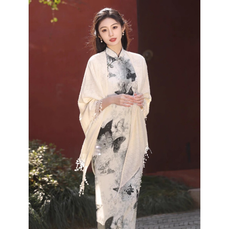 Off-White Tassel Shawl Hollow Versatile Knitted Cardigan Paired with Cheongsam Sleeveless Artistic Republic of China Style Slimming