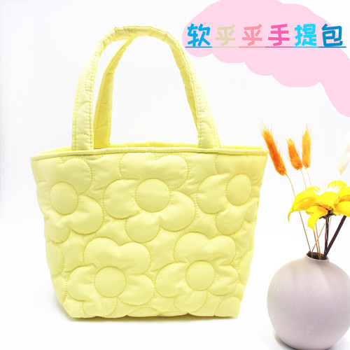 ins Korean quilted portable lunch bag snack storage bag women's shoulder handbag stroller hanging bag mommy bag