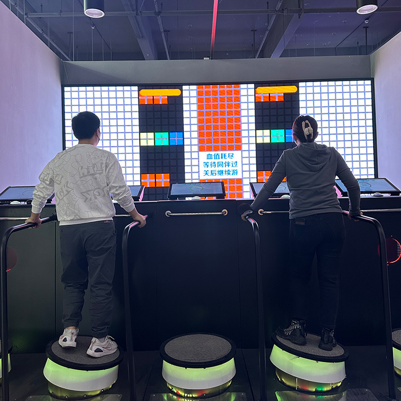 Interacción inteligente rompecabezas equipos de ocio comercial simulación interior sala de experiencia de deporte digital interacción inteligente para dos personas