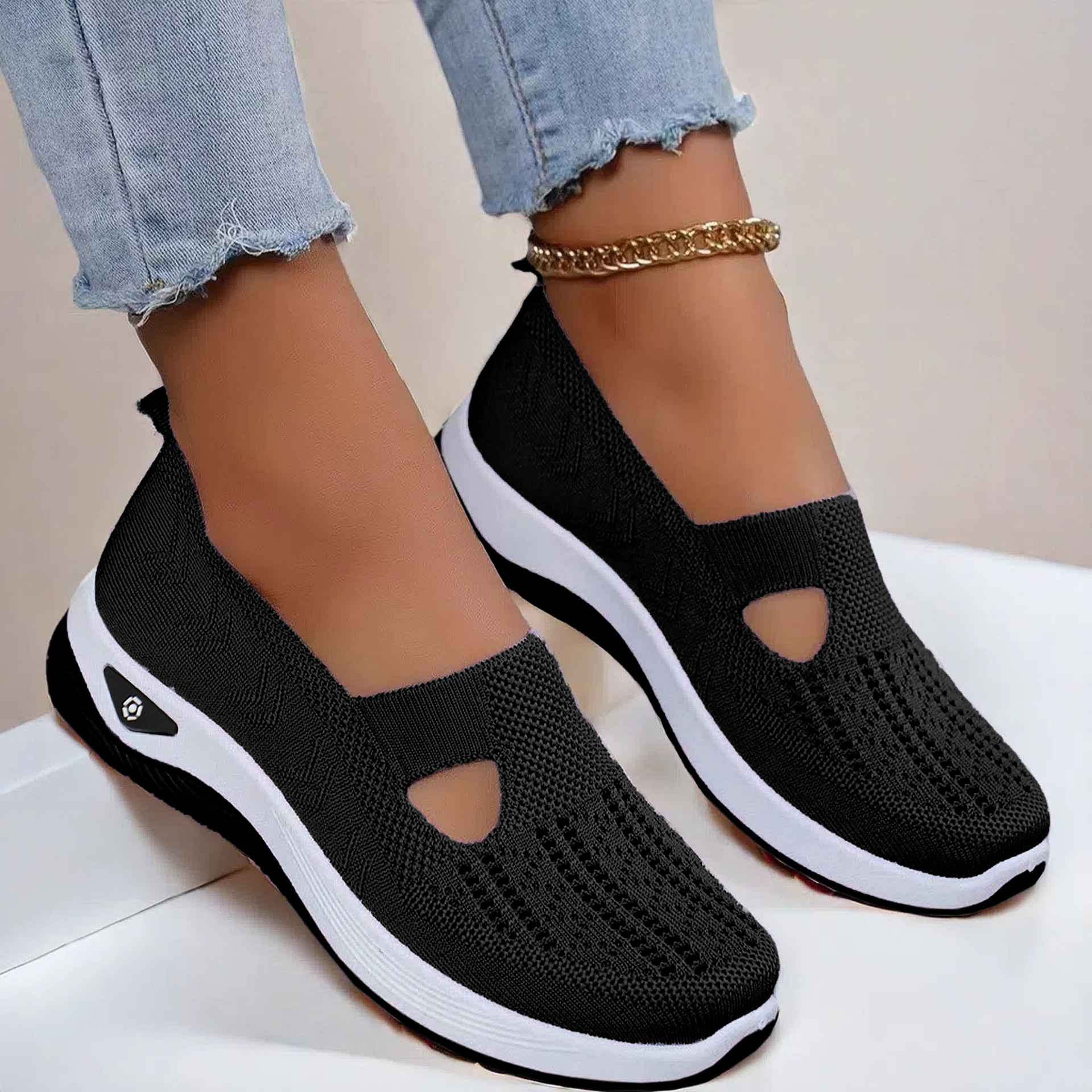 Zapatos de mamá, sandalias transpirables de verano, zapatos de suela blanda antideslizantes para personas mayores, zapatos casuales para mujer, zapatos para caminar para personas de mediana edad y mayores