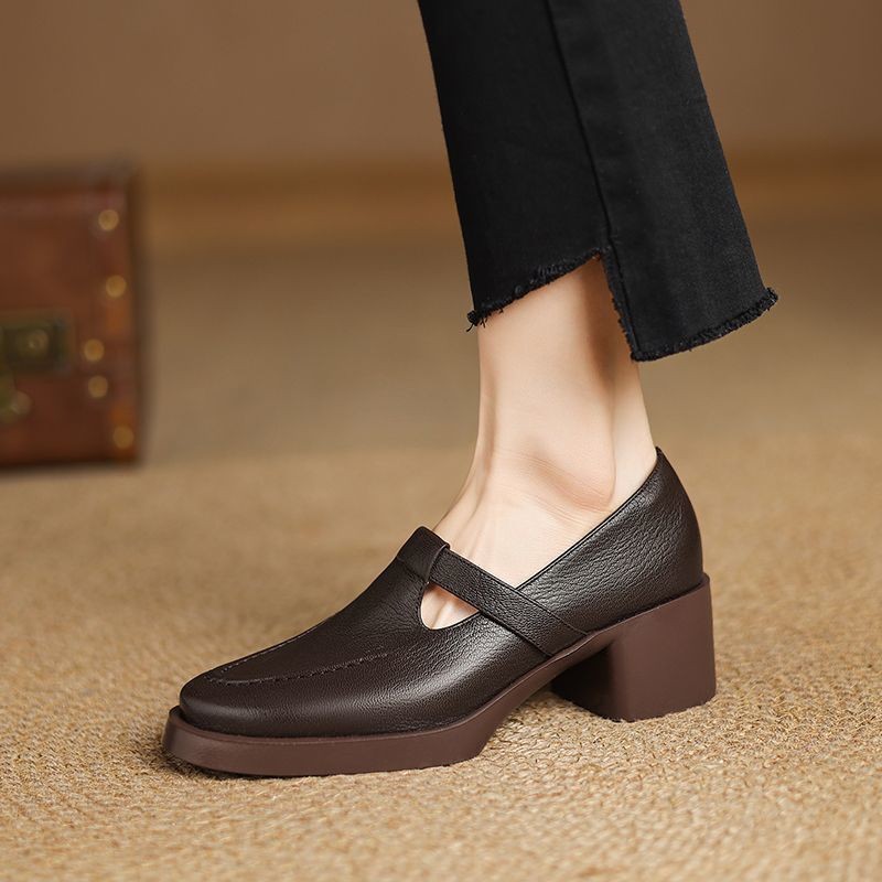 Zapatos de cuero suave de tacones gruesos Lefour para mujeres 2026 primavera y otoño nuevos zapatos de boca profunda con falda de estilo británico zapatos de cuero para mujeres
