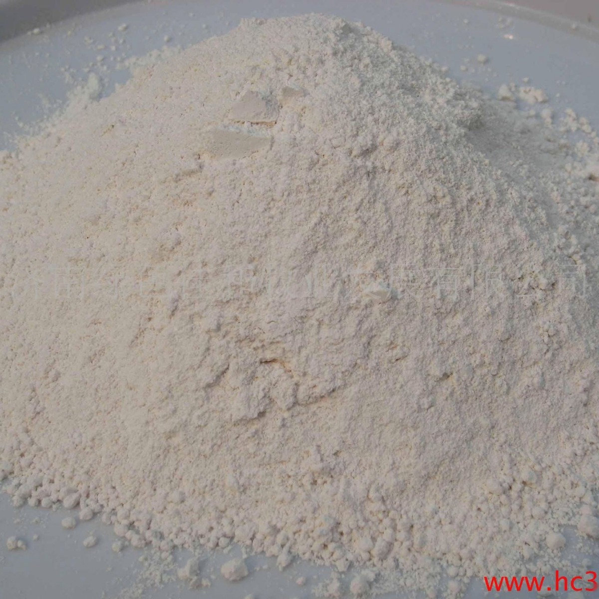 10%粉状牛至油 粉状香芹酚