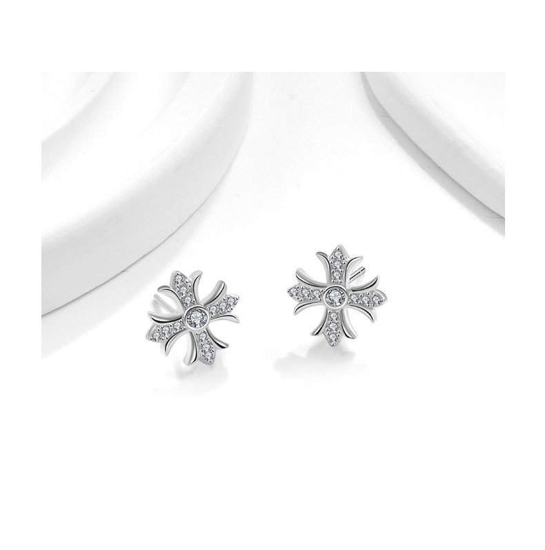 Women's Gender 1 Pair 925 Sterling Silver 925 Sterling Silver Earrings Cross Small Stud Earrings