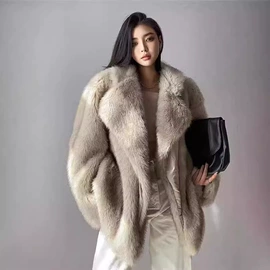 皮草;男式皮草