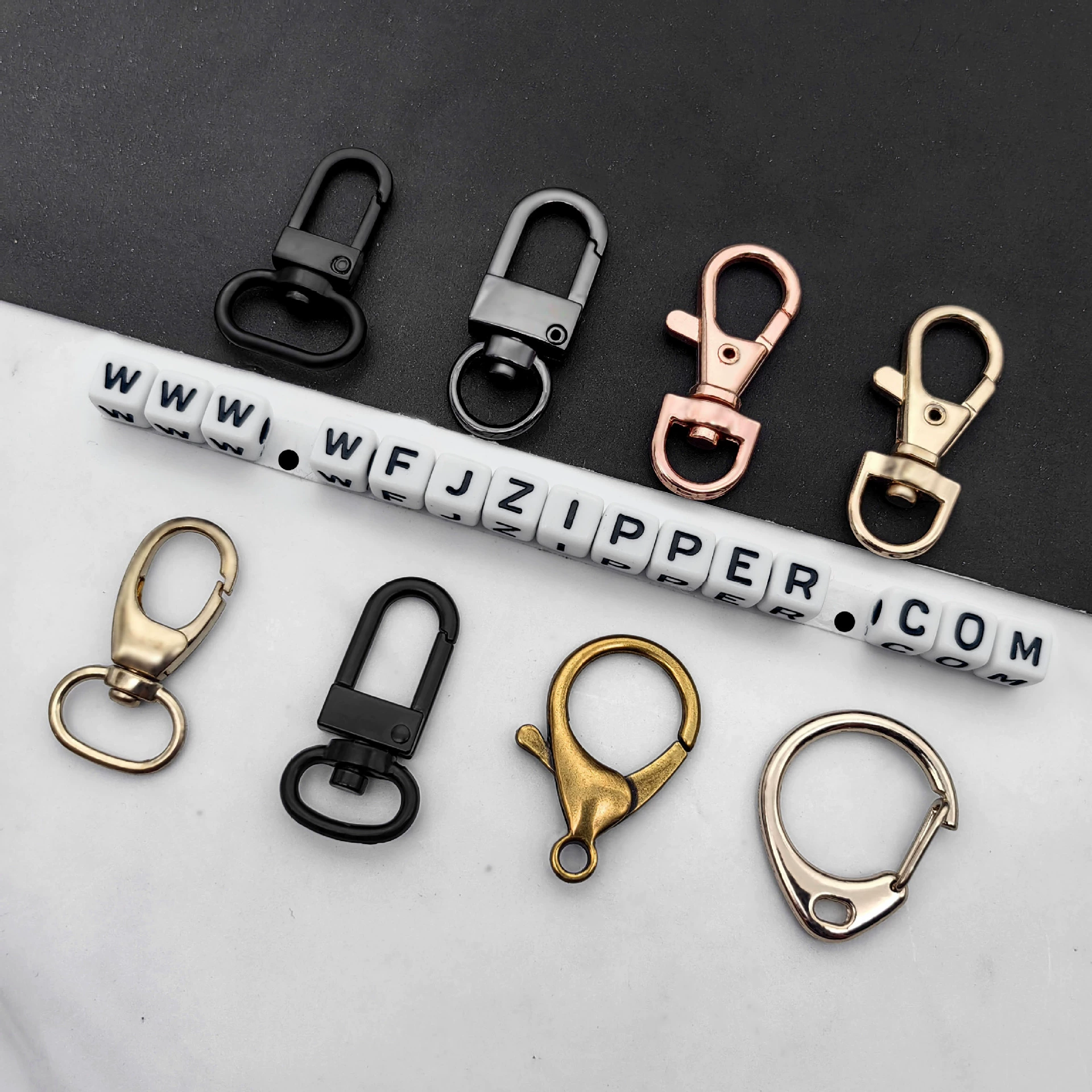 Bag accessory for keys, (Physicals)