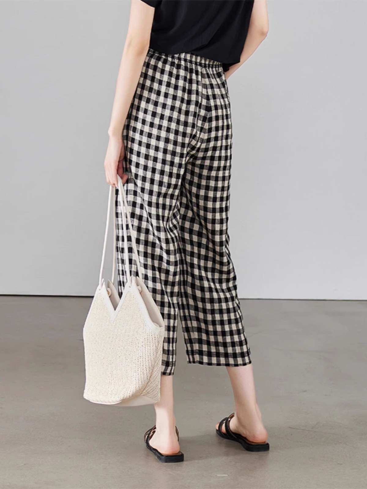 Quần ống thẳng kẻ sọc chín điểm dáng người nhỏ cotton mùa hè mỏng giản dị quần ống thẳng kẻ sọc tám điểm A5225 — Caro đen trắng