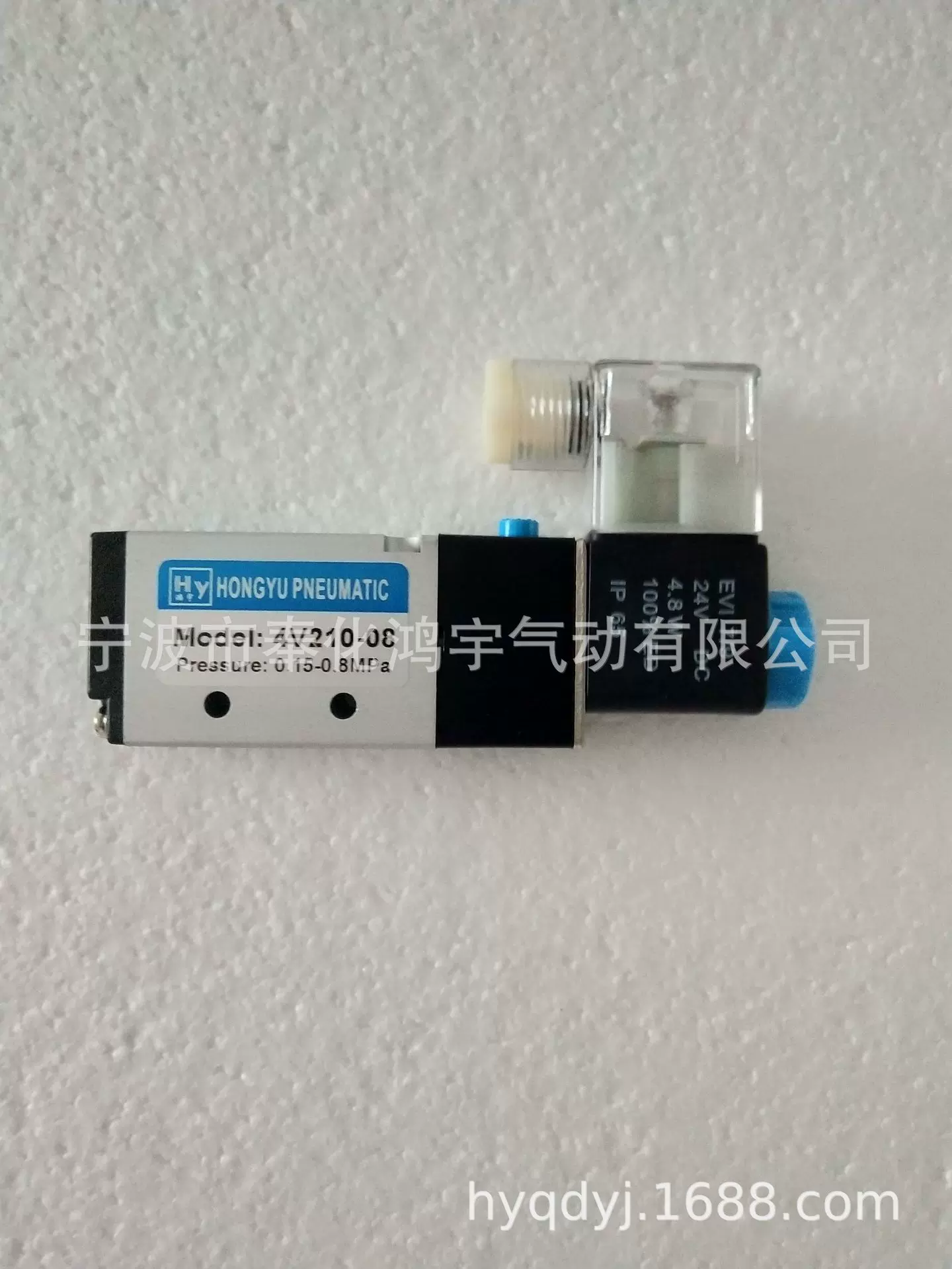 二位五通单电控电磁阀4V210-08、4M210-08、4V210-08B、4V210-06