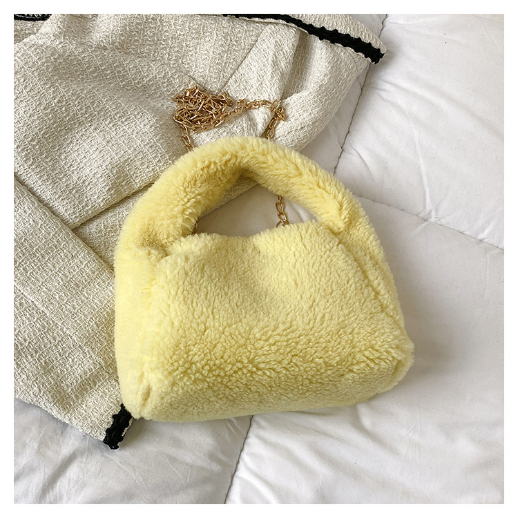 Pluche niche-ontwerp Dameskleurige crossbody Nieuwe herfst- en winterhandtas 2023 Chain pluchen tas_voghion.com