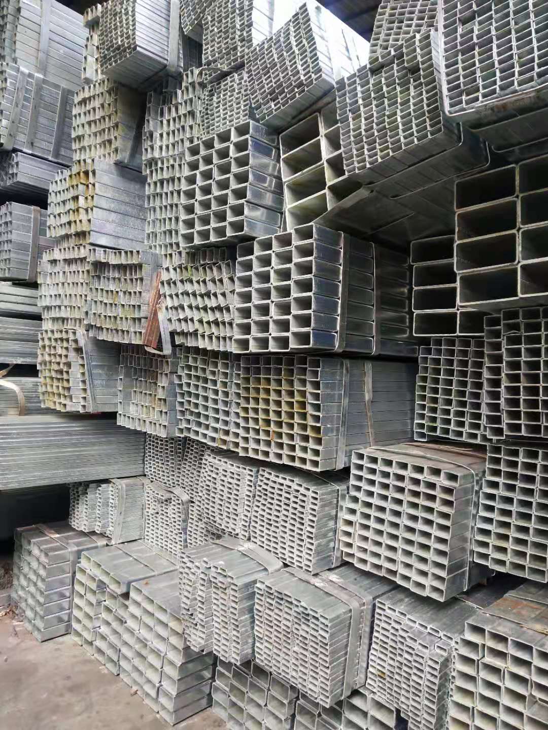 广东Q235B热镀锌方管海口热镀锌方管阳江镀锌方管 惠州镀锌方管
