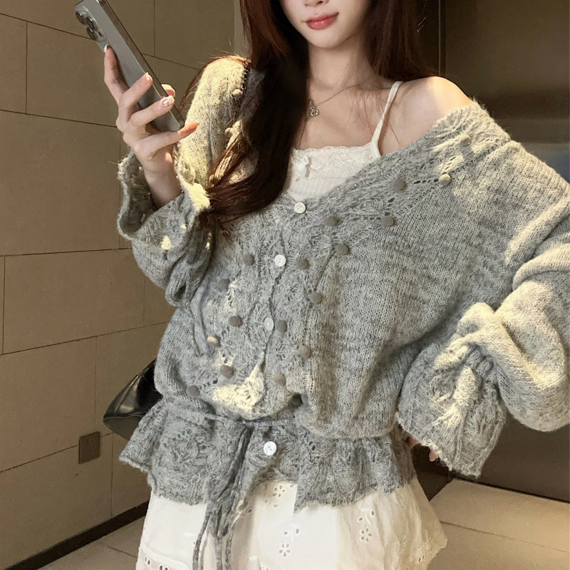 慵懒风宽松镂空钩花V领毛衣女2025早秋韩系设计抽绳下摆针织开衫|undefined