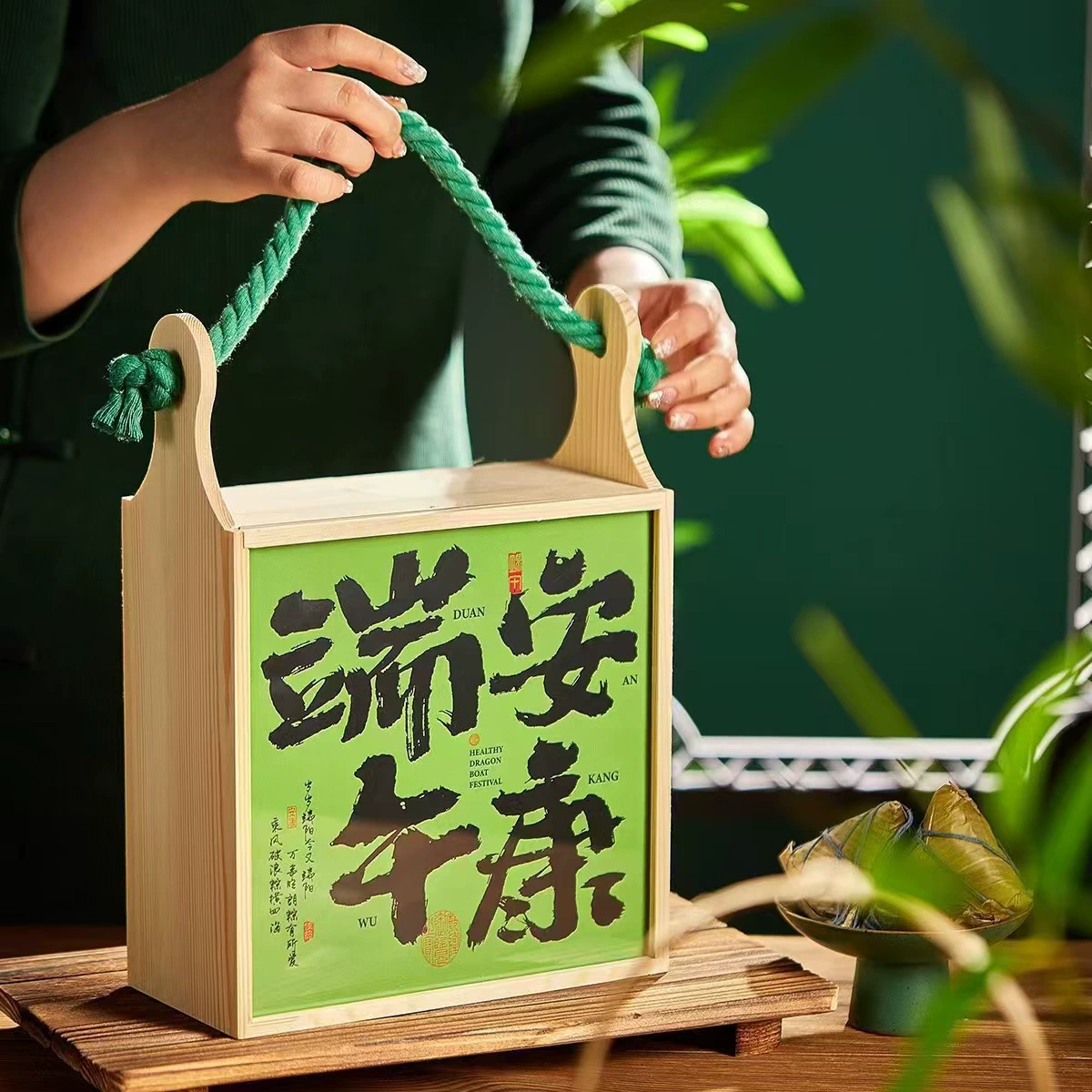 Новая креативная деревянная коробка для хранения для дома с ручкой, упаковочная коробка из массива дерева, выдвижная деревянная подарочная коробка для праздников