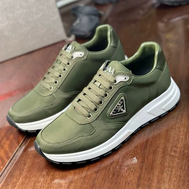 新しい厚底ダッドシューズ、通気性のあるスポーツとレジャーカップルモデル、オールシーズンシューズ、トレンディな靴、男性と女性の同じスタイルのランニングシューズ|undefined