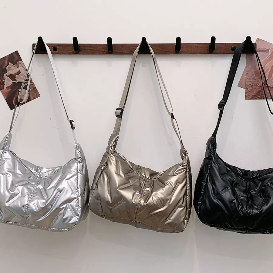 2024新款时尚棉服单肩包尼龙布包包女休闲托特包大容量秋冬休闲包