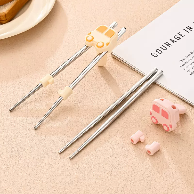 鸿俊达纯钛筷子家用儿童筷宝宝学习吃饭练习筷卡通汽车防滑训练筷