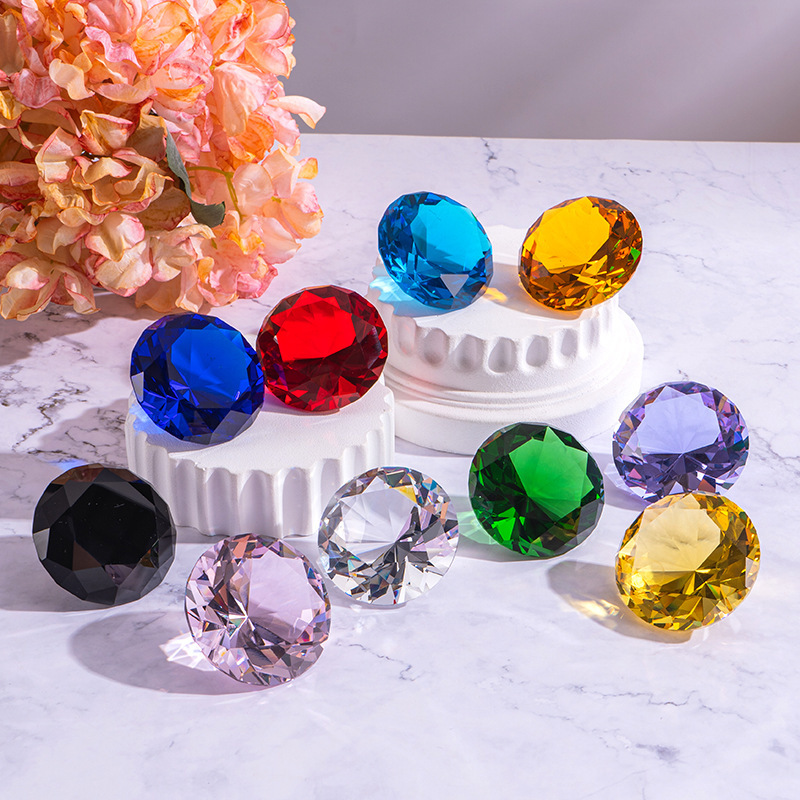 Colorful Crystal Diamond Glass Ornaments with Flat Bottoms for Display on Counters or in Fish Tanks Colorful Crystal Diamond Glass Ornaments with Flat Bottoms for Display on Counters or in Fish Tanks