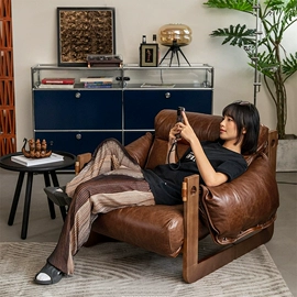 桌类、茶几;餐桌;餐椅